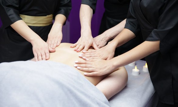 Six Hands Massage Six Hands Massage